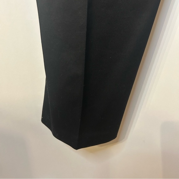 Haggar Men’s Work To Weekend Classic Fit, Flat Front Black Pants, Size 36x34 - Picture 8 of 12